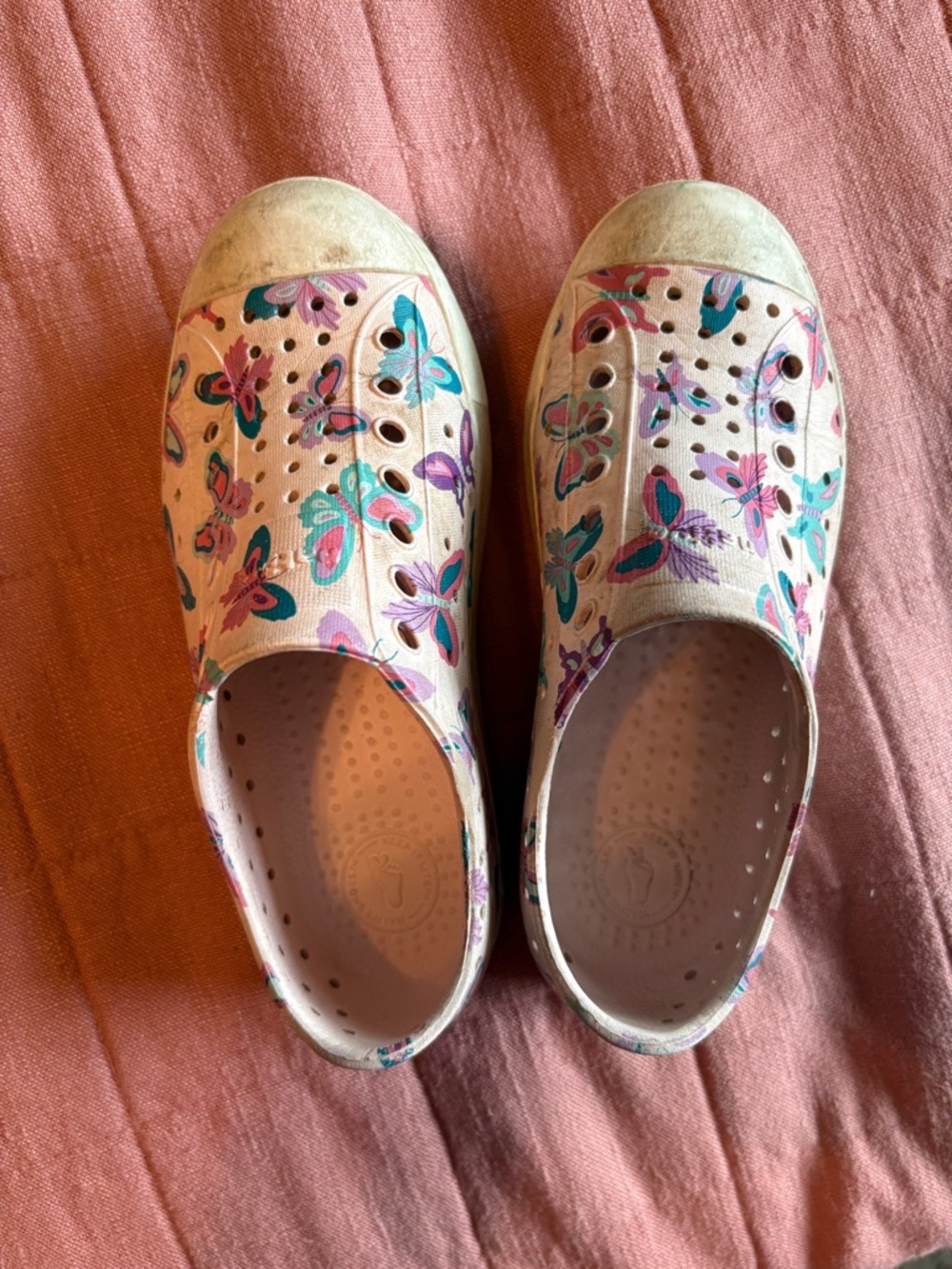 Native Jefferson Kids Sneakers in Pink with Teal and Purple Butterfly Print